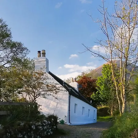 Half Of 2 Villa Torrin Exterior photo